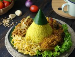 Resep Nasi Kuning Anti Keras