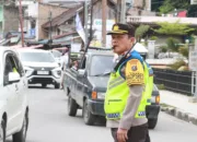 Operasi Lilin Toba-2023 Berjalan Lancar, Polres Simalungun Jaga Kamseltibcarlantas di Pantai Bebas Parapat