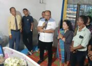 Melayat Kerumah Warga, Bistok Jadi Perhatian