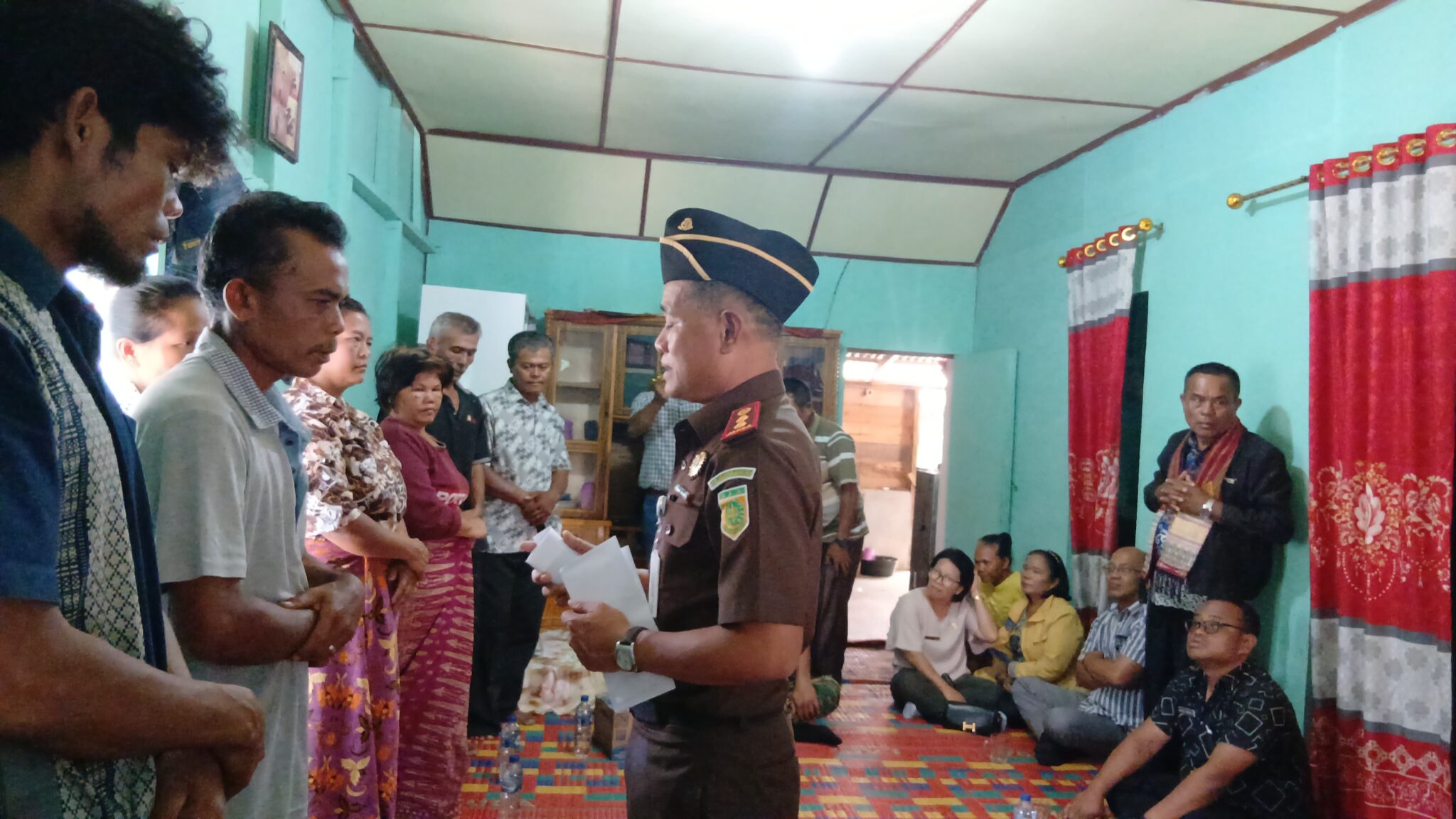 Kajari Samosir Kunjungi Keluarga Korban Tenggelam di Perairan Danau Toba