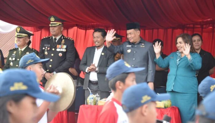 Upacara Taptu dan Pawai Obor di Kabupaten Humbang Hasundutan