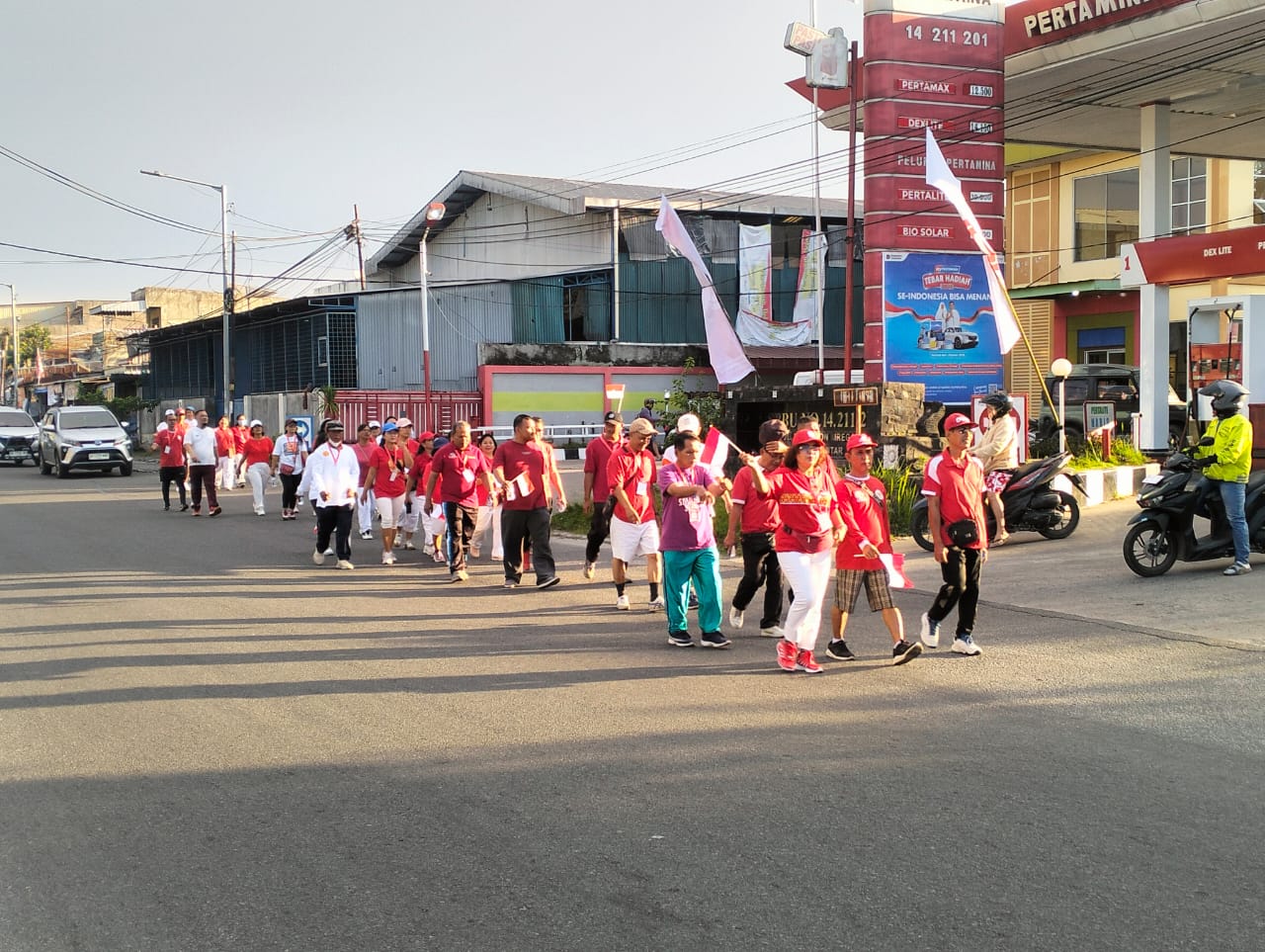 Alumni SMANSA Pematangsiantar Gelar Jalan Santai Kemerdekaan, Momentum Nyalakan Solidaritas dan Persaudaraan