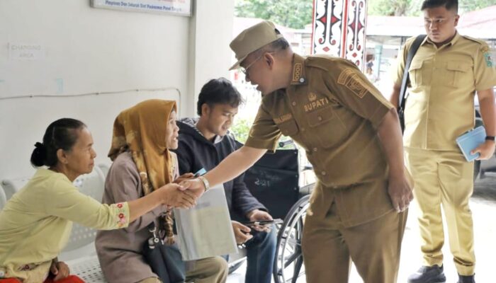 Bupati Simalungun Tingkatkan Disiplin Pegawai dengan Apel Pagi dan Sidak
