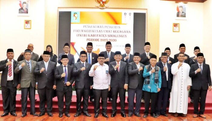 Kukuh Pengurus FKUB Periode 2025 – 2030, Bupati: Pupuk Semangat Kebersamaan Untuk Kabupaten Simalungun